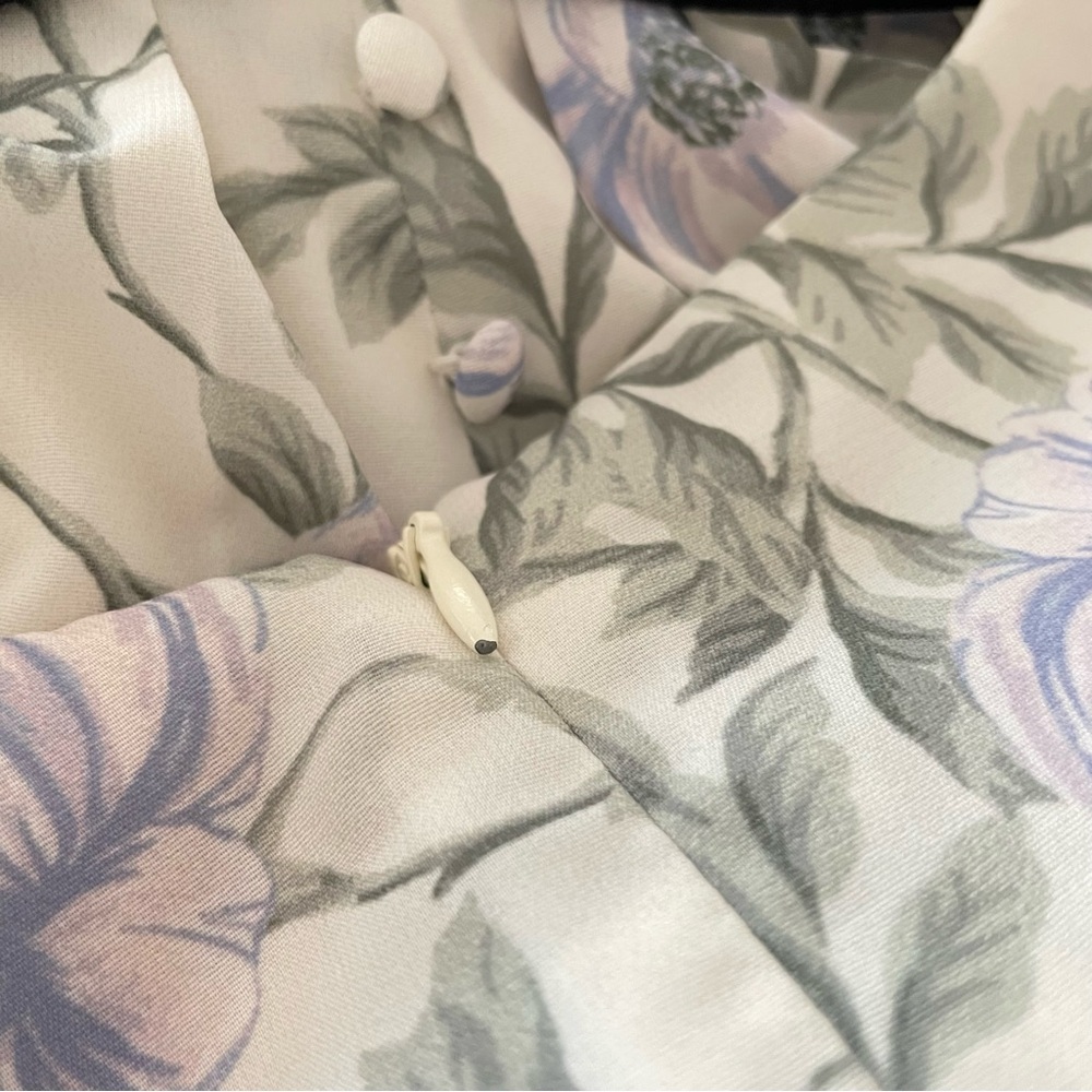 Gal Meets Glam Cassidy Cream Maxi Dress with Lavender Floral Print - Picture 14 of 14